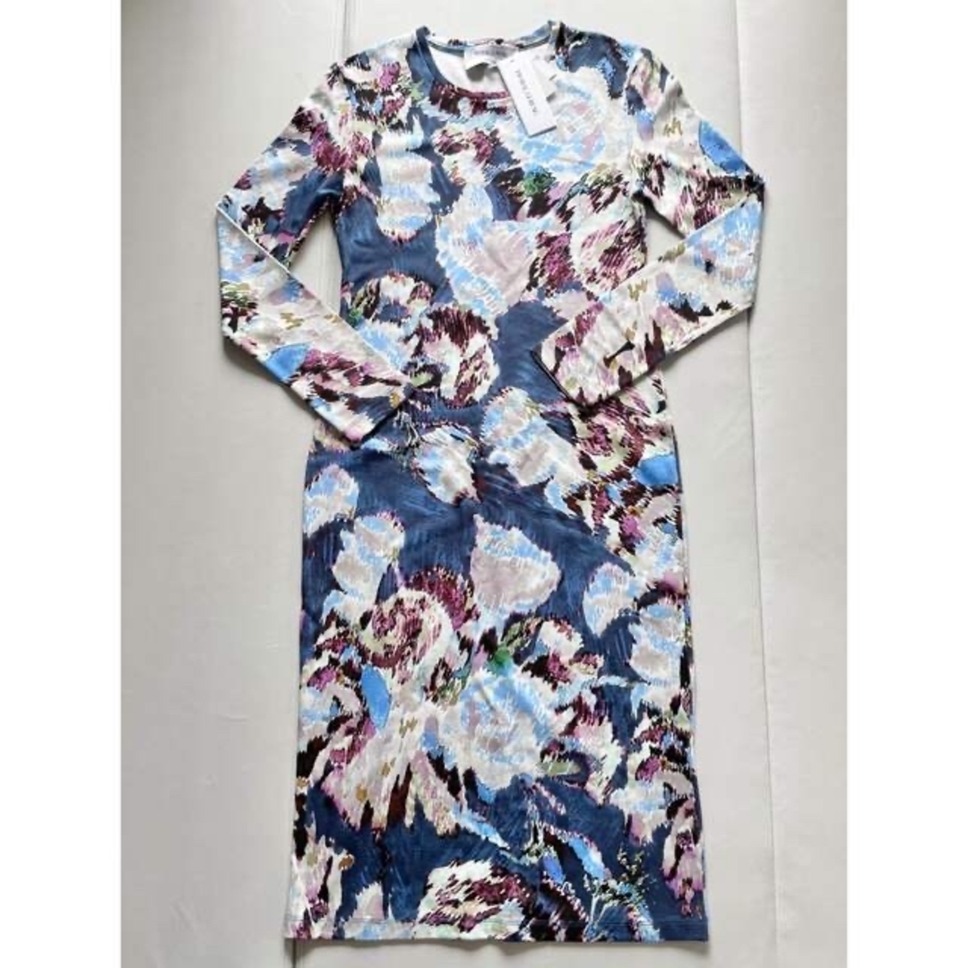 新品】PRABAL GURUNG ロングスリーブフラワーワンピース 公式 67.0%OFF