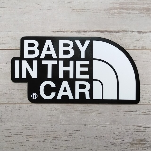 BABY IN CARマグネットステッカー チャイルドシートとご一緒に 自動車/バイクの自動車(車外アクセサリ)の商品写真