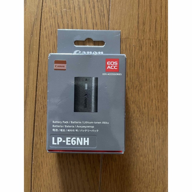 Canon LP-E6NH スマホ/家電/カメラのカメラ(その他)の商品写真