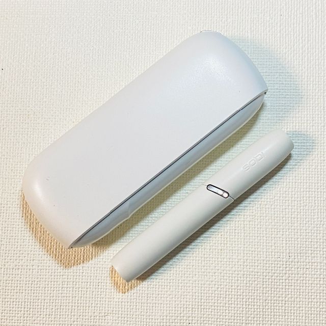 IQOS(アイコス)のNo.2660 アイコス3 DUO ホワイト メンズのファッション小物(タバコグッズ)の商品写真