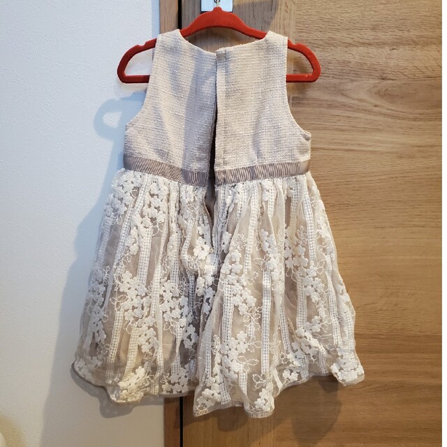 ANNA SUI mini(アナスイミニ)のアナスイミニ　レースワンピース　90センチ　SS キッズ/ベビー/マタニティのキッズ服女の子用(90cm~)(ワンピース)の商品写真