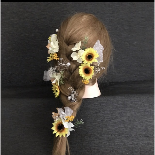 ひまわり かすみ草　結婚式  成人式    髪飾り　向日葵　ウェディング　 ハンドメイドのウェディング(ヘッドドレス/ドレス)の商品写真