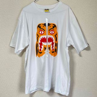 アベイシングエイプ(A BATHING APE)の☆美品☆【L】（XL相当）BAPE tiger Tシャツ(Tシャツ/カットソー(半袖/袖なし))