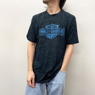 ハーレー(Hurley)の【中古】 ハーレー ダビッドソン HARLEY-DAVIDSON Tシャツ 半袖 ショートスリーブ 薄手 ロゴ 両面プリント サイズ：L ブラック系 ミックスカラー 古着 中古 mellow BIKER BUILT ゆうパケット対応(Tシャツ/カットソー(半袖/袖なし))