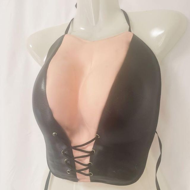 新品●コスプレインナー 谷間メイク 偽乳 偽おっぱい フェイクバスト 露出対策 エンタメ/ホビーのコスプレ(コスプレ用インナー)の商品写真