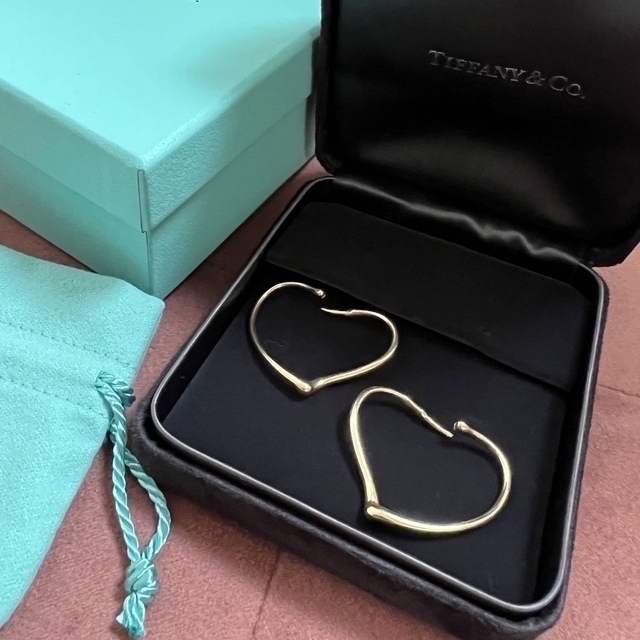 人気商品！！ 【極美品】TIFFANY&Co.オープンハート フープピアスS