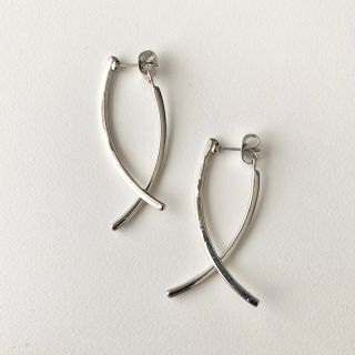 スリーコインズ(3COINS)のスリーコインズ シルバー ピアス(ピアス)