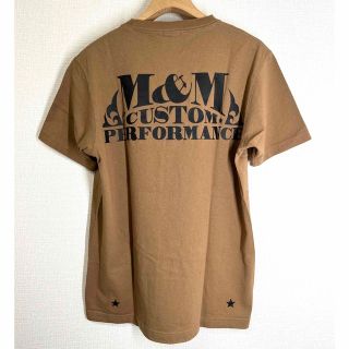 エムアンドエム(M&M)のエム&エム M&M エムアンドエム LOGO Tシャツ ロゴ TEE(Tシャツ/カットソー(半袖/袖なし))