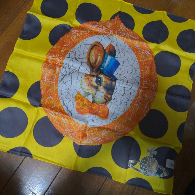 Vivienne Westwood(ヴィヴィアンウエストウッド)のヴィヴィアンウエストウッド大判ハンカチ レディースのファッション小物(ハンカチ)の商品写真