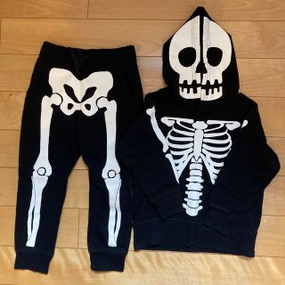 エイチアンドエム(H&M)のH&M ガイコツパーカー仮装　ハロウィン　110(衣装)