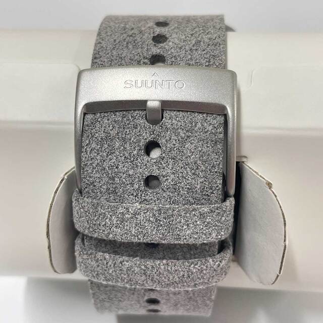 未使用 SUUNTO7 STONE GRAY TITANIUM - 腕時計(デジタル)