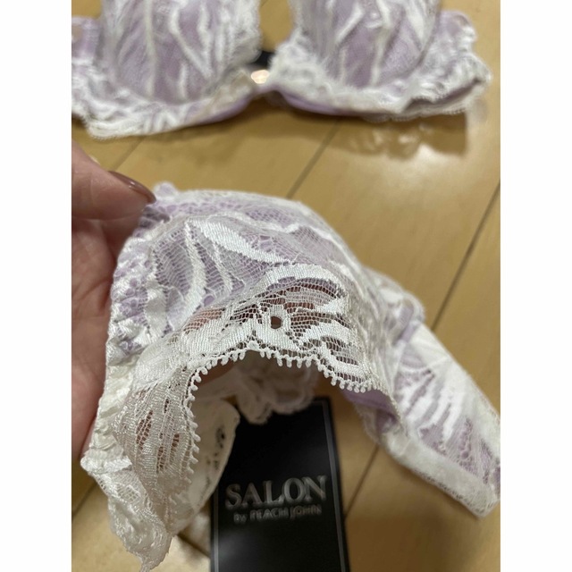 SALON(サロン)のけいこ様専用【SALON by PEACH JOHN】上下セット レディースの下着/アンダーウェア(ブラ&ショーツセット)の商品写真