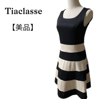 ティアクラッセ(Tiaclasse)の美品　ティアクラッセ　ノースリーブ　ひざ丈　ワンピース　バイカラー　ボーダー　Ｓ(ひざ丈ワンピース)