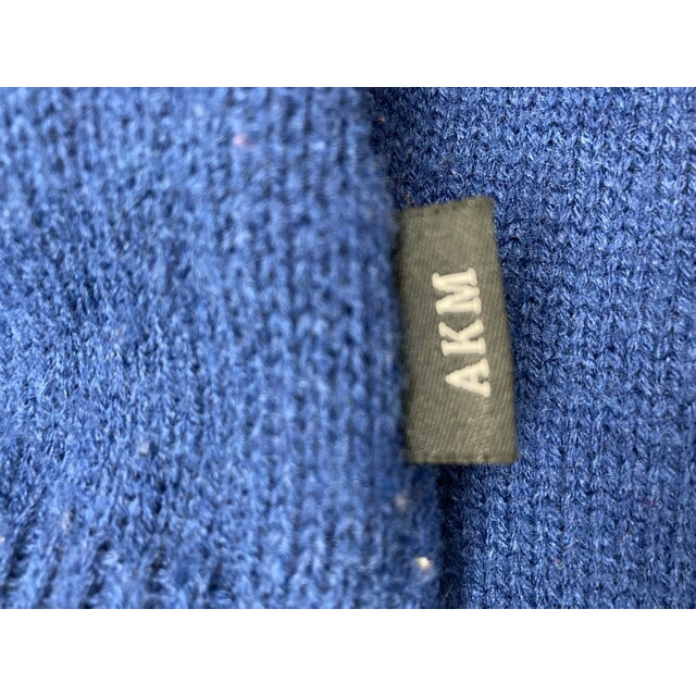AKM(エイケイエム)のAKM（ エーケーエム） Vネックニット　セーター【中古】【007】 メンズのトップス(ニット/セーター)の商品写真