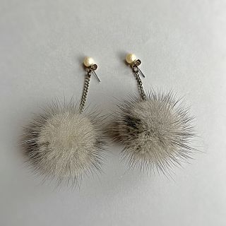 ピアス(ピアス)