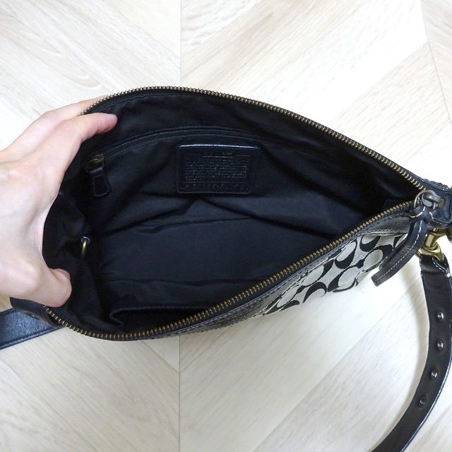 正規品 COACH コーチ シグネチャー ダッフル ショルダーバッグ 黒