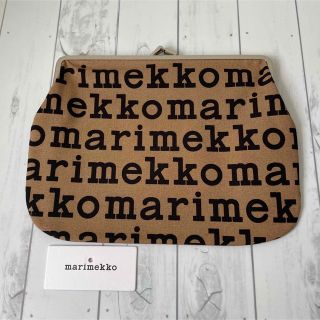 マリメッコ(marimekko)の【新品】マリメッコ marimekko ポーチ ロゴ ブラウン ブラック(ポーチ)