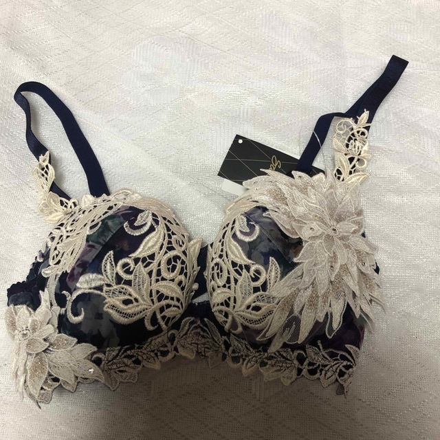SERGEANT SALUTE - 半額以下 3点セットサルート 62G ML BTJ462 SERGEANT SALUTE - 半額以下 3点セットサルート 62G ML BTJ462