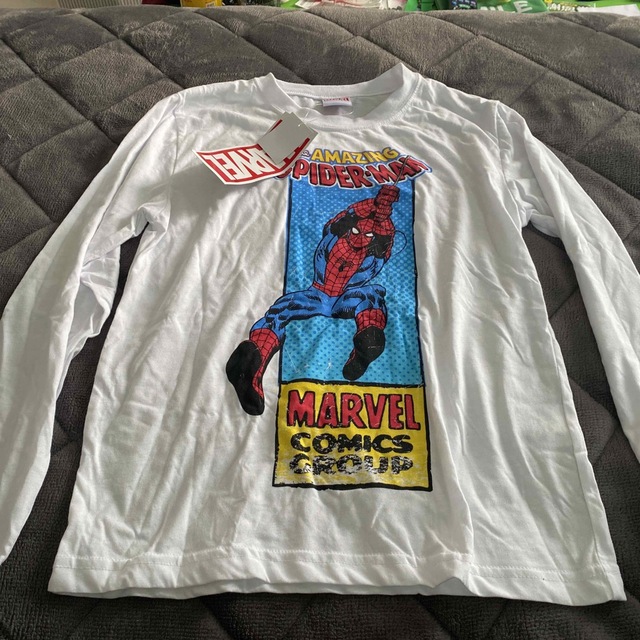 MARVEL(マーベル)のスパイダーマン ロンT キッズ/ベビー/マタニティのキッズ服男の子用(90cm~)(Tシャツ/カットソー)の商品写真