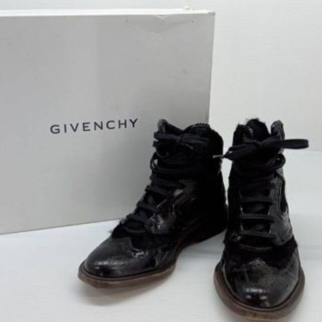 GIVENCHY(ジバンシィ)の箱付極美品GIVENCHYドレスシューズPONYleatherハラコ40 メンズの靴/シューズ(ブーツ)の商品写真