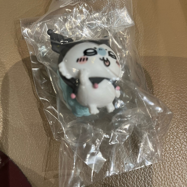 ちいかわ(チイカワ)のちいかわ サンリオなりきり モモンガ クロミ エンタメ/ホビーのおもちゃ/ぬいぐるみ(キャラクターグッズ)の商品写真