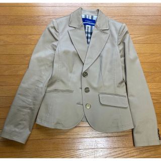 バーバリーブルーレーベル(BURBERRY BLUE LABEL)のダナンさま専用バーバリーブルーレーベルのテラードジャケット38(テーラードジャケット)