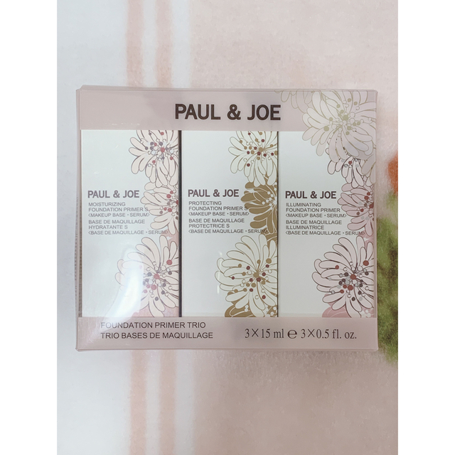 PAUL & JOE(ポールアンドジョー)の新品　未開封　ポール&ジョー　ファンデーションプライマー　トリオ  15ml×3 コスメ/美容のベースメイク/化粧品(化粧下地)の商品写真