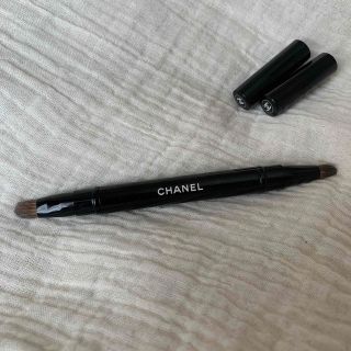 シャネル(CHANEL)のシャネル　携帯用アイシャドウブラシ　パンソー デュオ ポピエール (ブラシ・チップ)