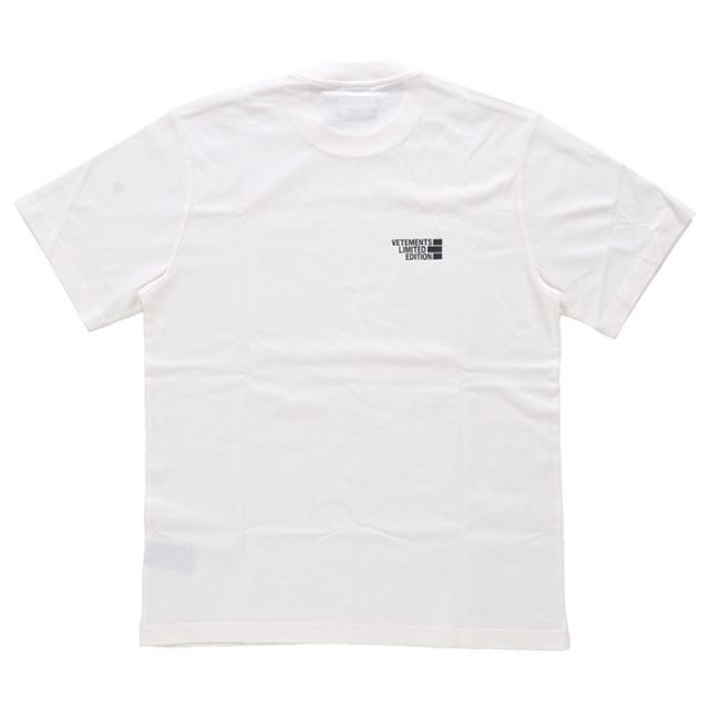 VETEMENTS(ヴェトモン)のヴェトモン UE51TR720W Tシャツ ホワイト S メンズのトップス(Tシャツ/カットソー(半袖/袖なし))の商品写真