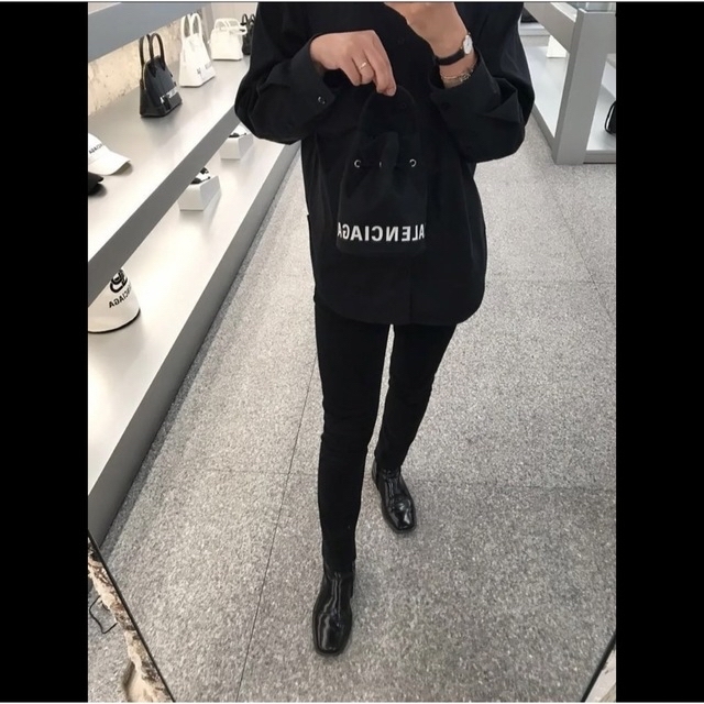 BALENCIAGA バケットバック