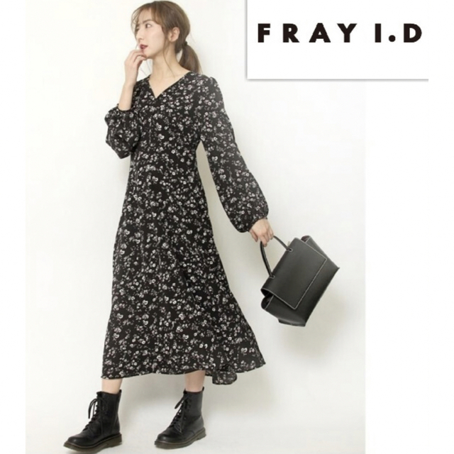 FRAY I.D(フレイアイディー)の春♡爛漫FRAY I.D フレイアイディー ロングワンピース 花柄 ブラック F レディースのワンピース(ロングワンピース/マキシワンピース)の商品写真