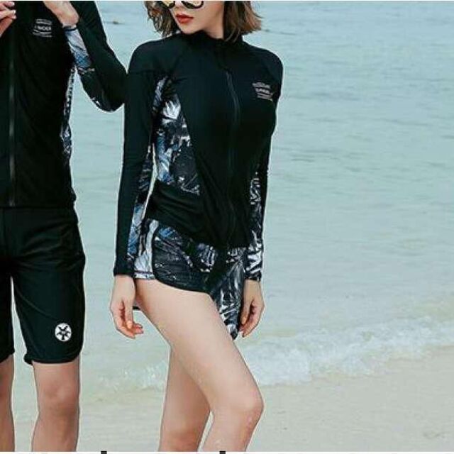 XL　レディース ラッシュガード 5点セット 水着 体型カバー ヨガ スポーツ レディースの水着/浴衣(水着)の商品写真
