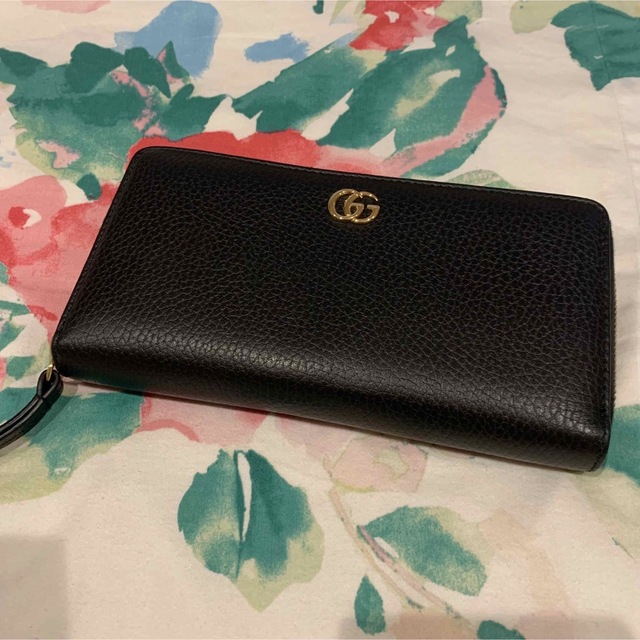 Gucci(グッチ)のGG マーモント レザー ジップアラウンドウォレット レディースのファッション小物(財布)の商品写真