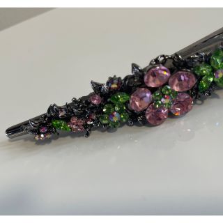 スワロフスキー(SWAROVSKI)のふじさわ様用☆くちばしクリップ O(バレッタ/ヘアクリップ)