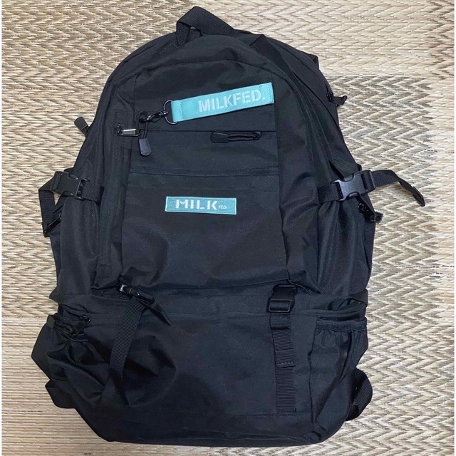 MILKFED.(ミルクフェド)のMilkfed. NEO BIG BACKPACK BAR レディースのバッグ(リュック/バックパック)の商品写真