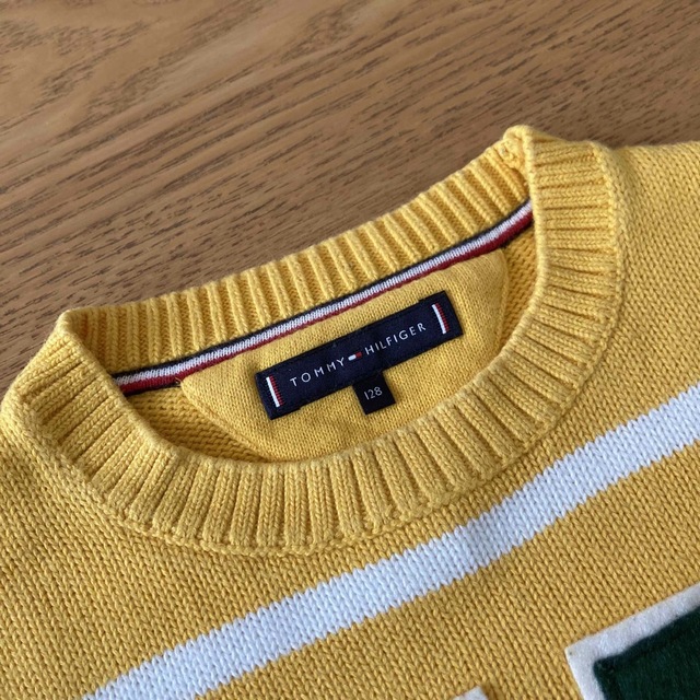 TOMMY HILFIGER(トミーヒルフィガー)のTOMMY HILFIGER ニット キッズ/ベビー/マタニティのキッズ服男の子用(90cm~)(ニット)の商品写真