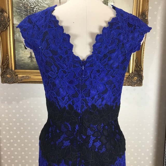 美品☆ TADASHI SHOJI サイズ8 【TADA106】-