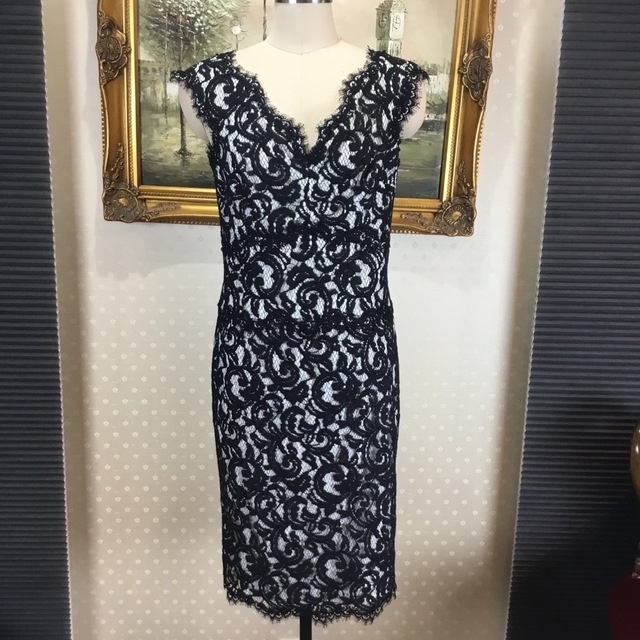 TADASHI SHOJI(タダシショウジ)の新品☆ TADASHI SHOJI    サイズ6P ブラック【TADA107】 レディースのワンピース(ひざ丈ワンピース)の商品写真