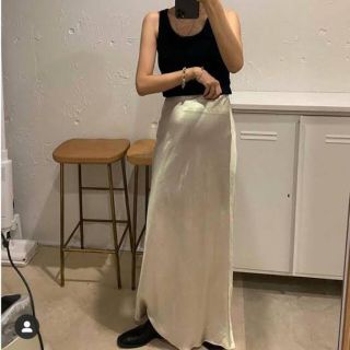 LORO PIANA wool sheer tight skirt サイズ0 | myglobaltax.com