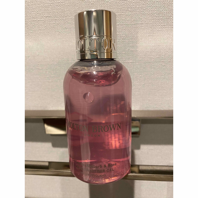 Molton Brown ハンドジェル　 コスメ/美容のボディケア(その他)の商品写真