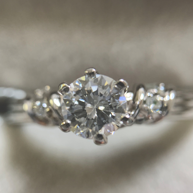 Pt900天然ダイヤリング合計0.529ct レディースのアクセサリー(リング(指輪))の商品写真