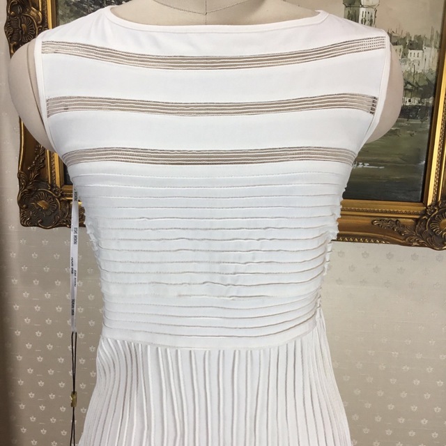 新品タグ付け☆ TADASHI SHOJI サイズS 【TADA113】 | myglobaltax.com