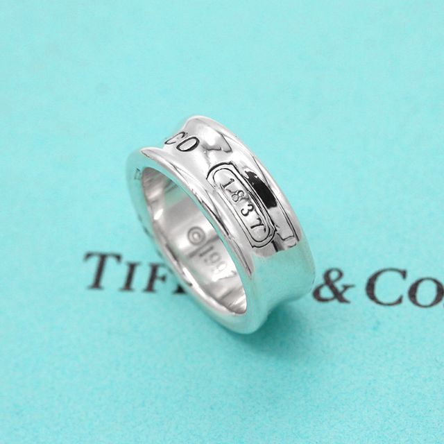 Tiffany & Co.(ティファニー)の新品仕上げ ティファニー 1837 シルバ−925 リング 指輪 A00394 レディースのアクセサリー(リング(指輪))の商品写真