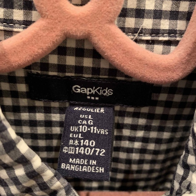 GAPkids 140センチ 長袖　シャツ キッズ/ベビー/マタニティのキッズ服男の子用(90cm~)(Tシャツ/カットソー)の商品写真