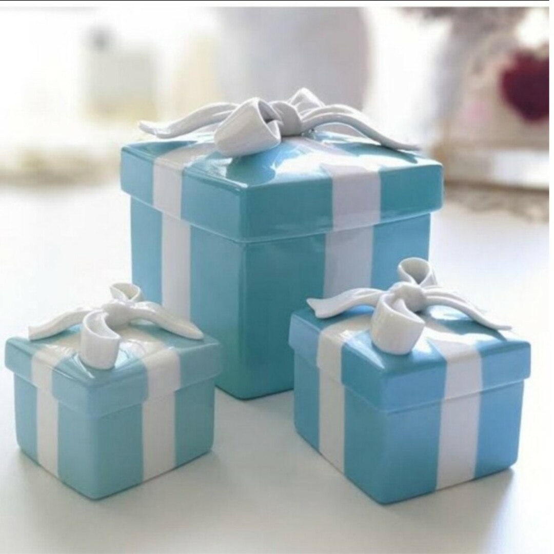 TIFFANY\u0026CO.♡ティファニーのブルーリボンギフトBOX♡陶器製♡廃盤レア