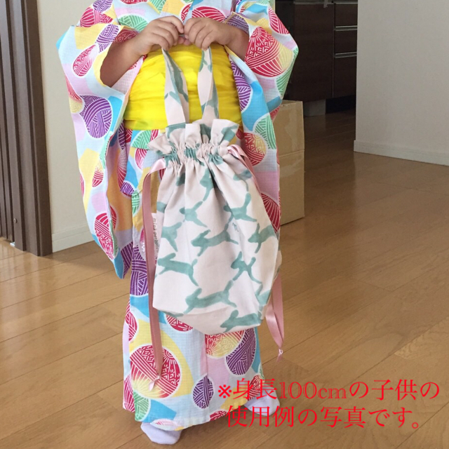 mina perhonen(ミナペルホネン)のミナペルホネン 巾着バック/hana hane手拭 ピンク ハンドメイドのファッション小物(バッグ)の商品写真