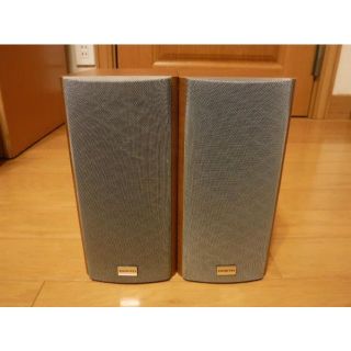 オンキヨー(ONKYO)の〇〇　ONKYO　D-M7　コンパクトスピーカー　中古美品　〇〇(スピーカー)