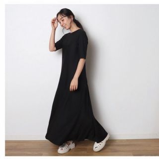 完売品⭐︎meri カットドレスワンピース(ロングワンピース/マキシワンピース)