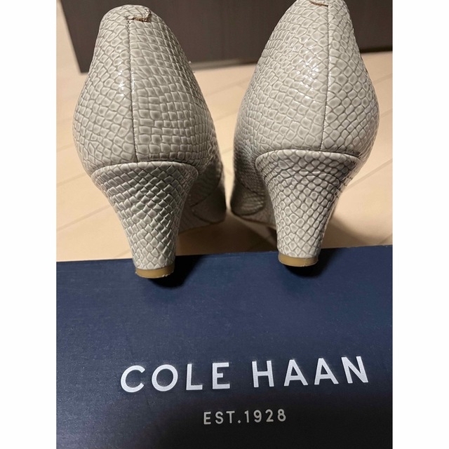 Cole Haan(コールハーン)のコールハーンウェッジソールパンプス レディースの靴/シューズ(ハイヒール/パンプス)の商品写真