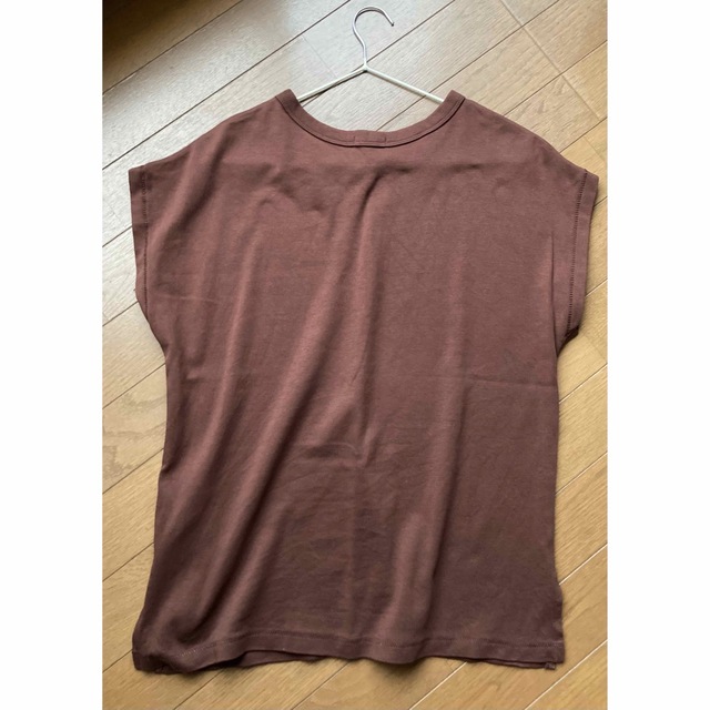 GU(ジーユー)のGU Tシャツ レディースのトップス(Tシャツ(半袖/袖なし))の商品写真